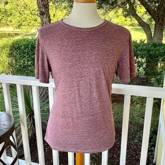 Marine Layer Heathered Rose color crew t shirt. M/L - Picture 1 of 5